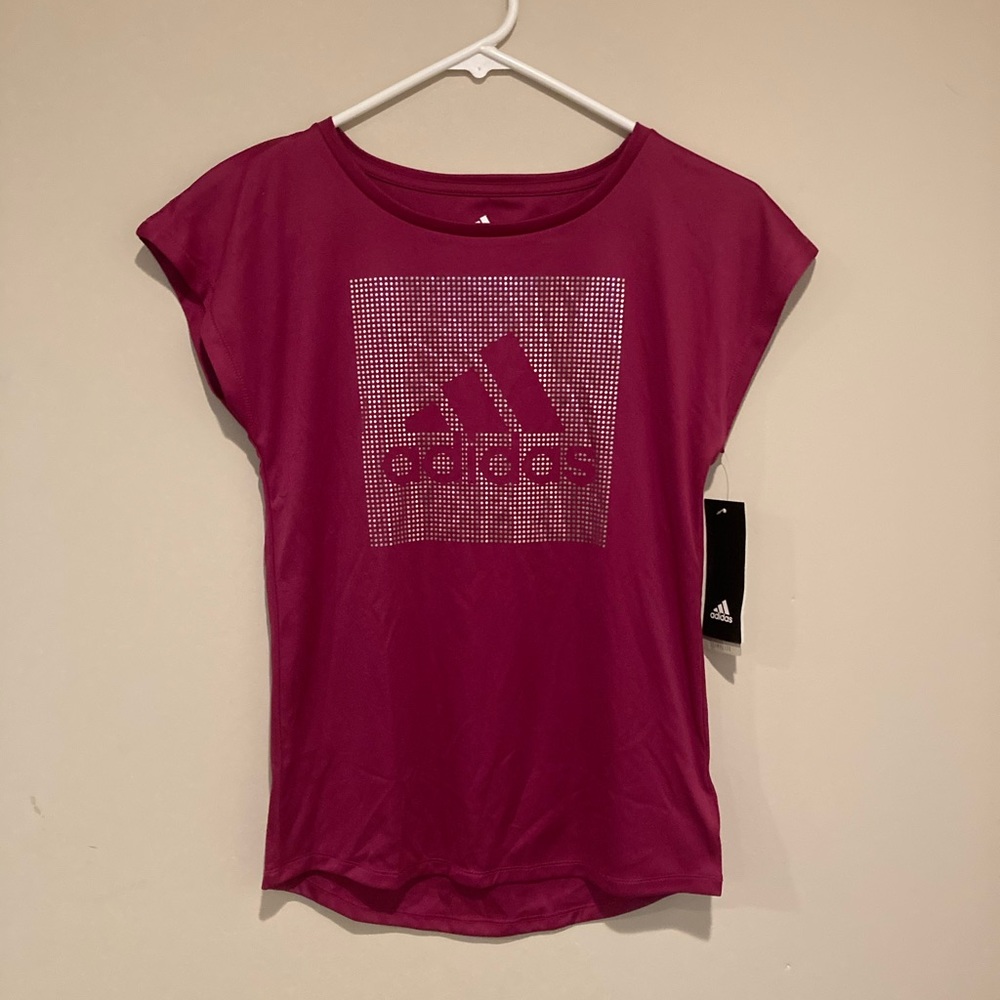 Girls burgundy Adidas tee